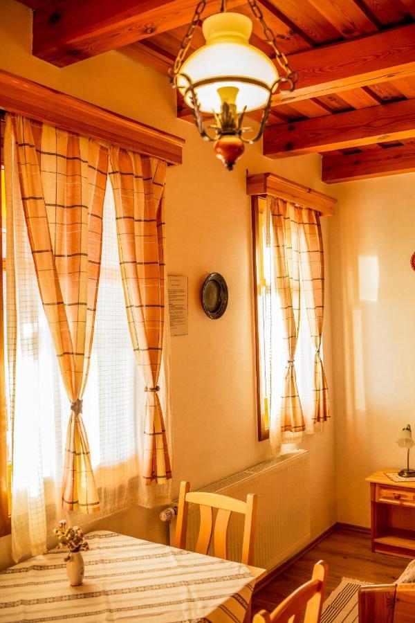 Nosztalgia Vendeghaz Hotell Zalaegerszeg Exteriör bild