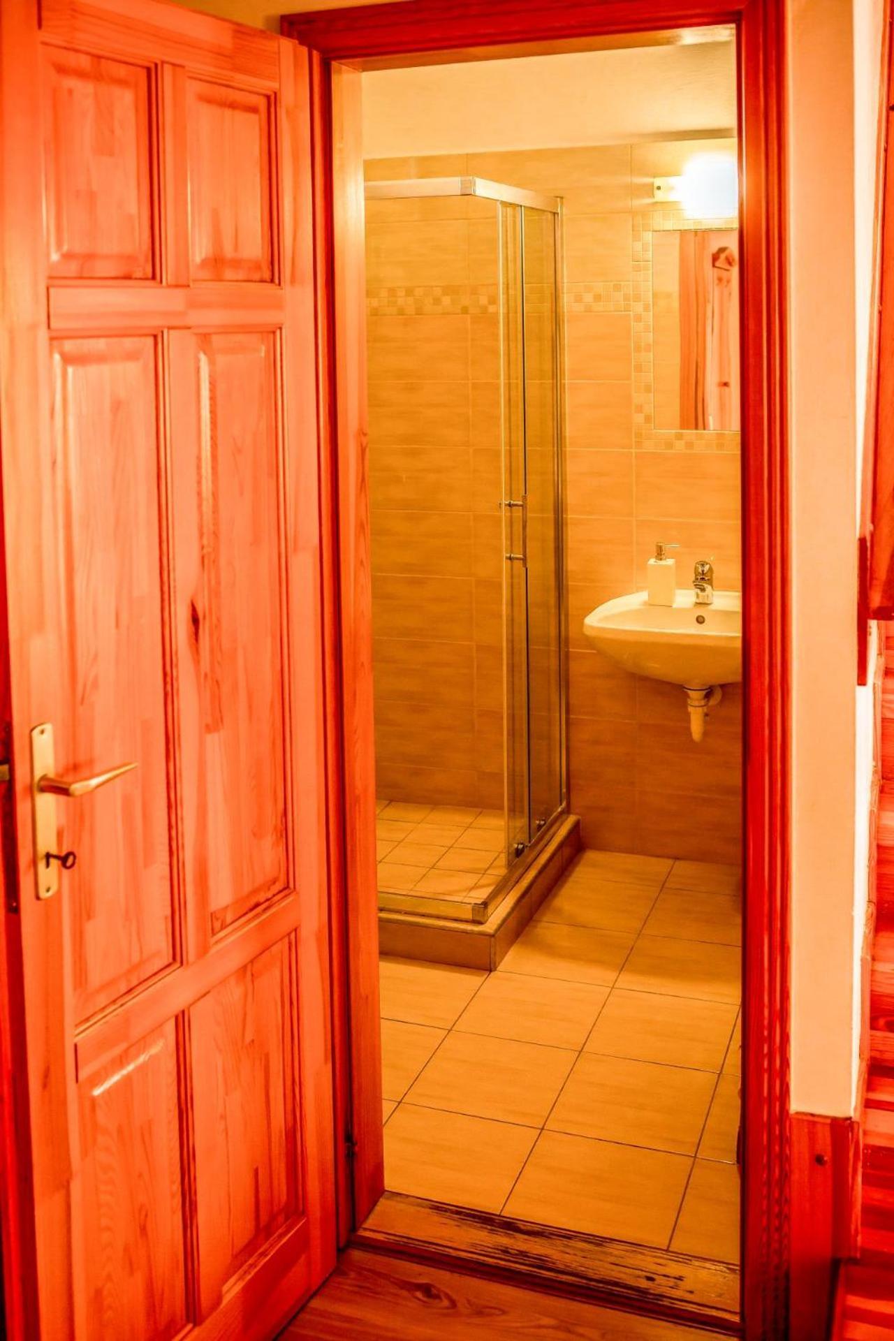 Nosztalgia Vendeghaz Hotell Zalaegerszeg Exteriör bild